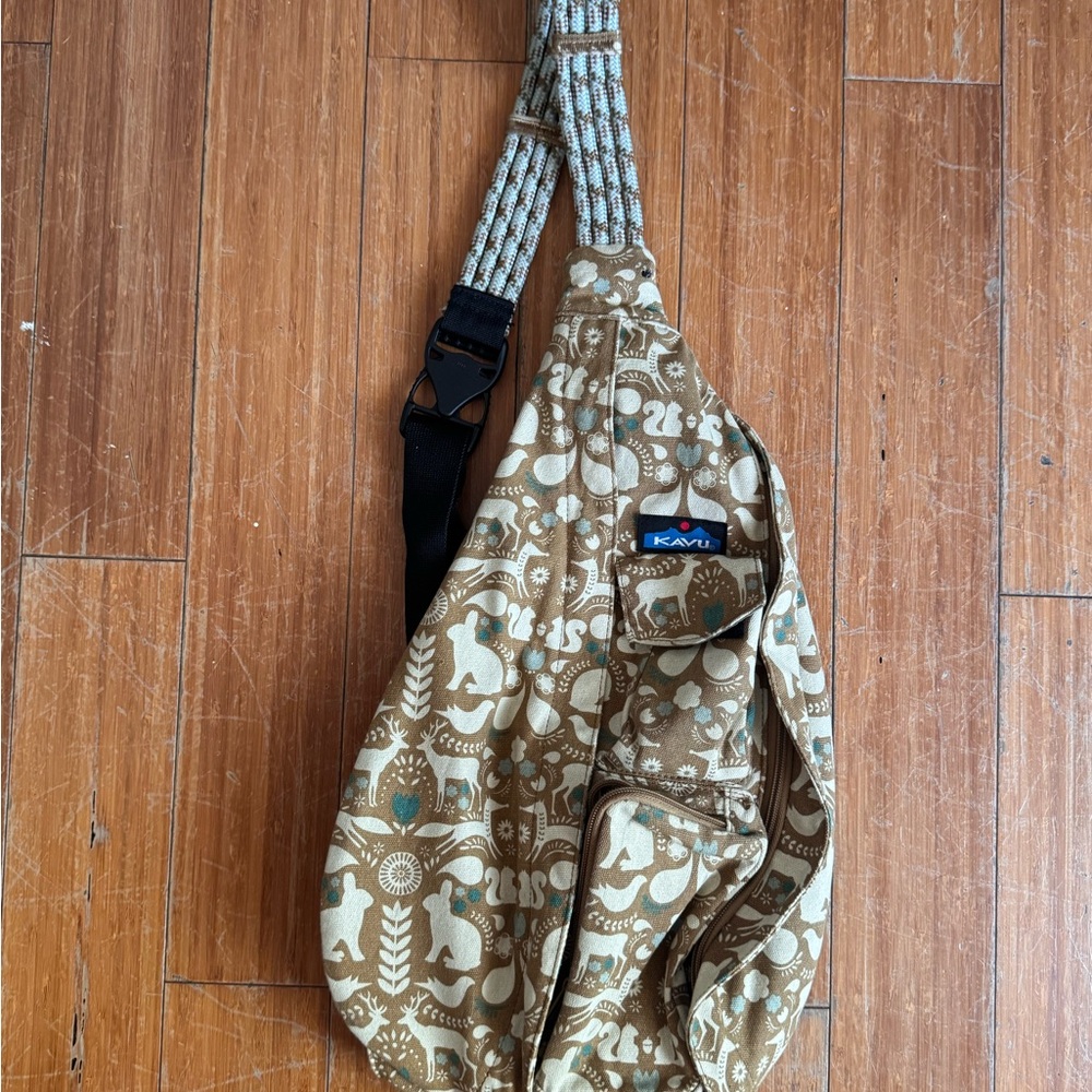 Kavu Tan & Cream Patterned Sling Belt Bag